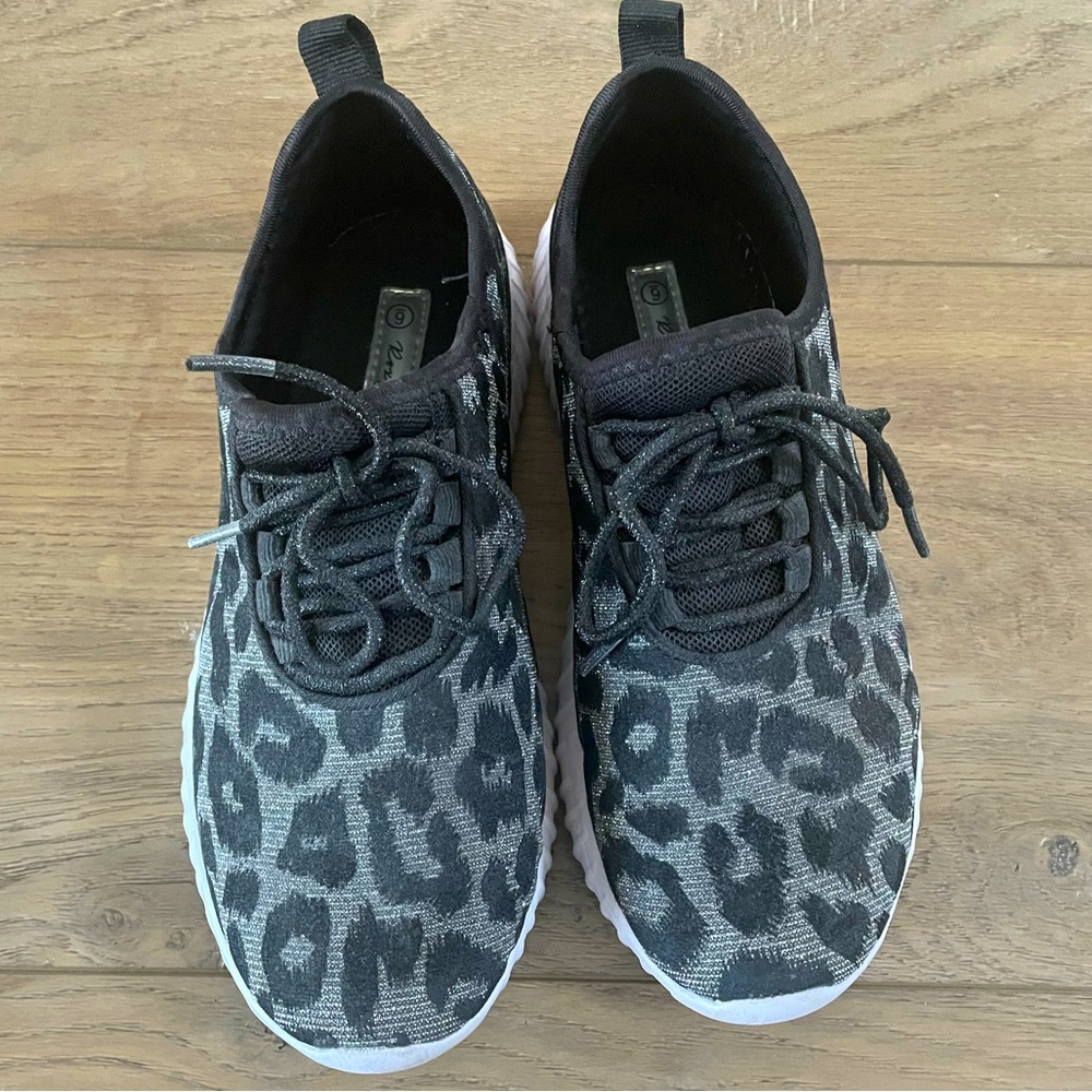 Leopard sparkle sneakers